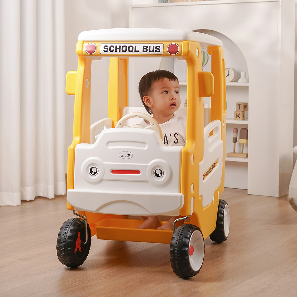 Labeille KC 191 Coupe Car Ride On